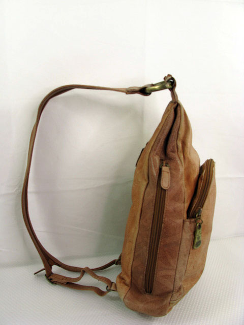 Great American Leatherworks Messenger Bag Shoulder Bag  display picture 2